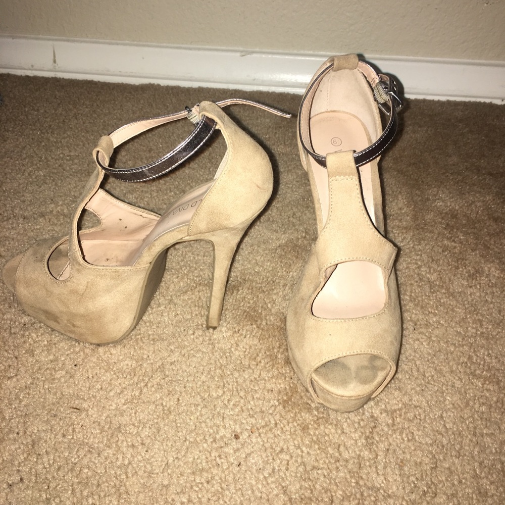 Nude heels